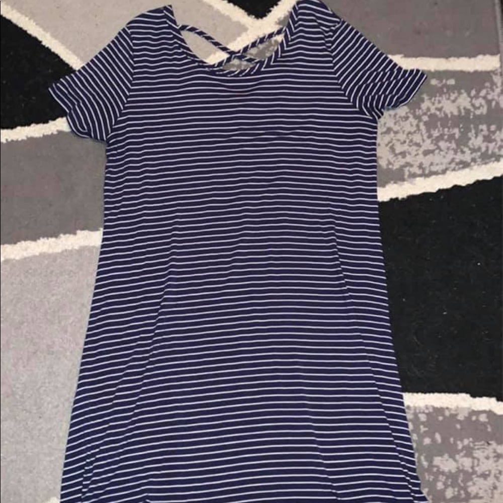 Women’s dress